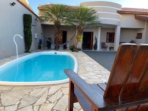 House with chácara style - barbecue and pool.