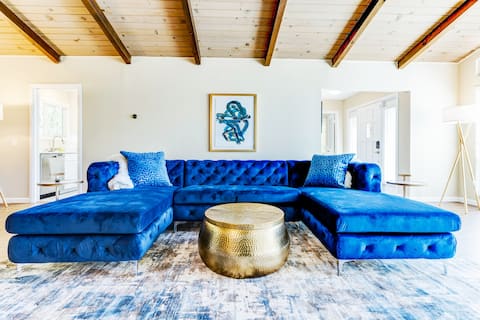 SPACIOUS-CLEAN-PRIVATE-MARIN-BAY AREA FAMILY HOME