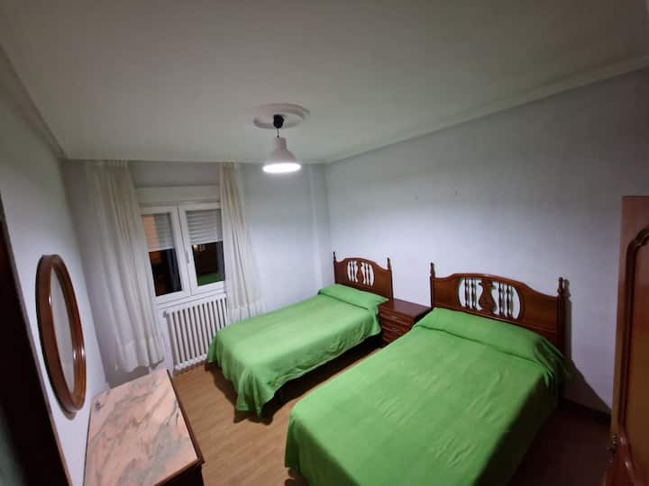 Dhomë gjumi 1