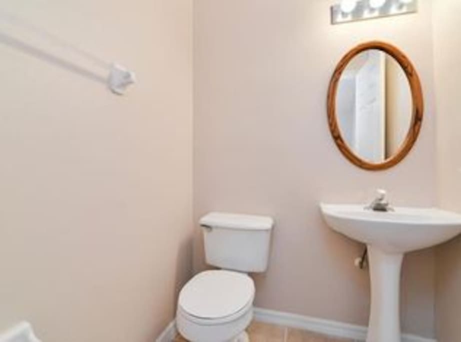 1st Floor Bathroom