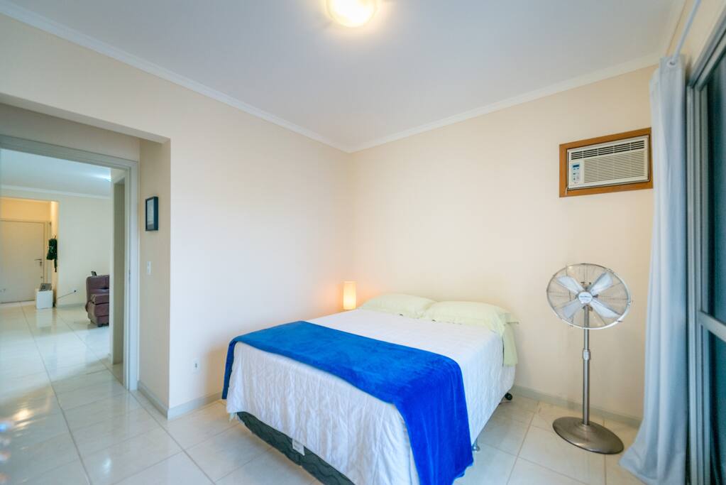 Quarto com ar condicionado