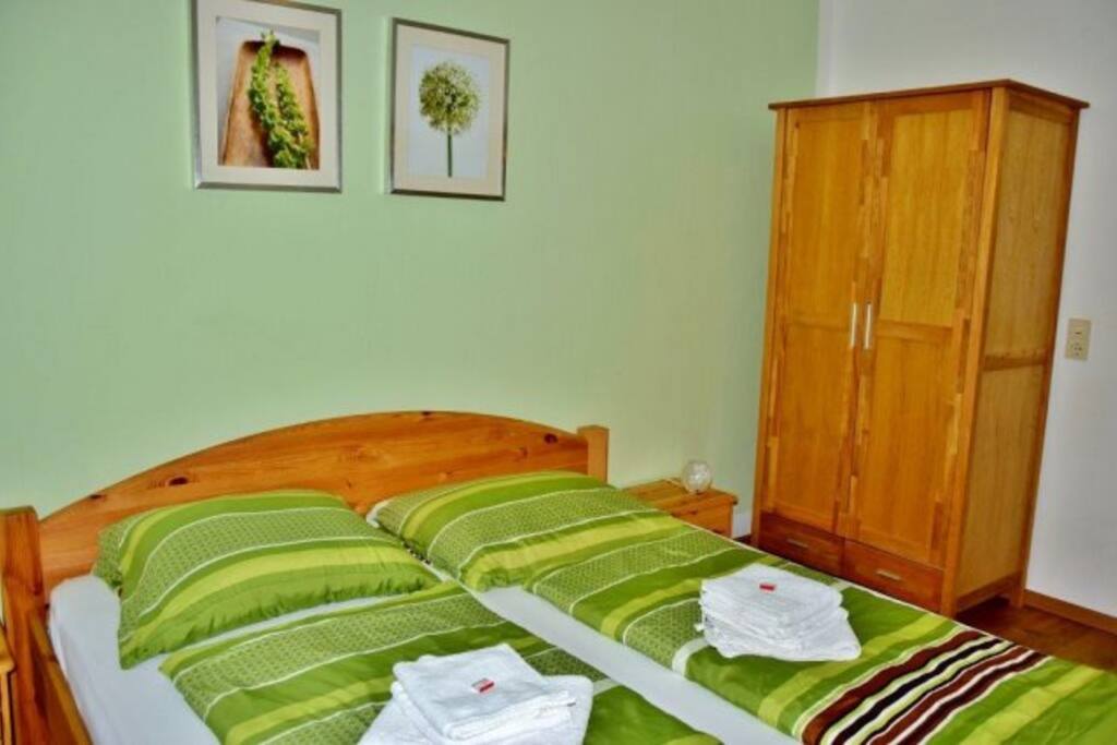 Doppelbettzimmer