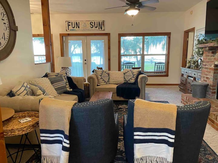 Lakefront Charming Cottage - Lake Placid, FL