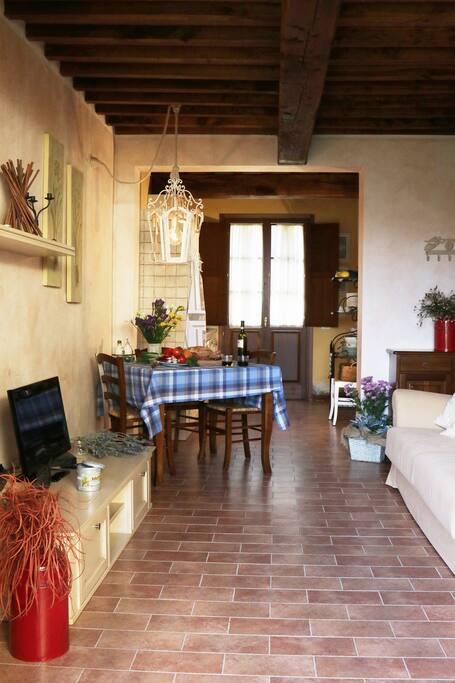 Sala con divano letto