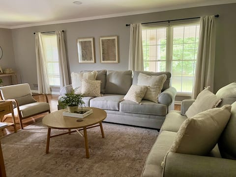 cozy two bedroom apartment