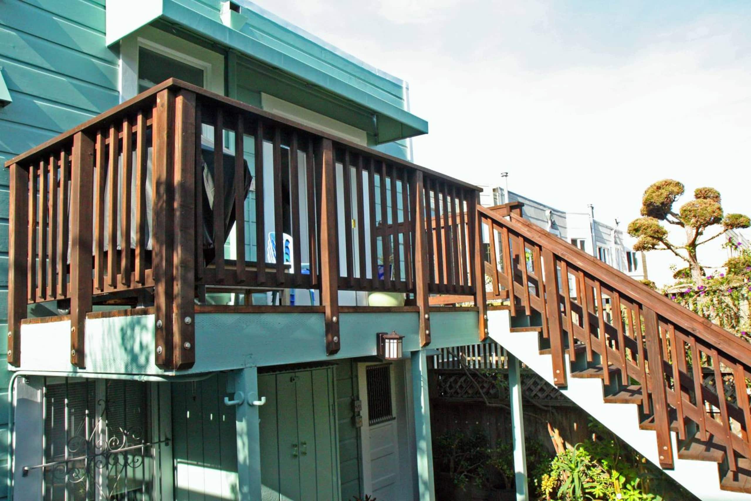Home in San Francisco · ★4.95 · 2 bedrooms · 2 beds · 1 bath - Image 67