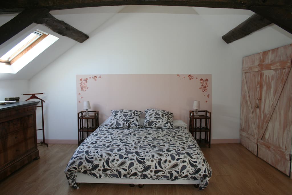 Chambre lit 160 cm / Bedroom