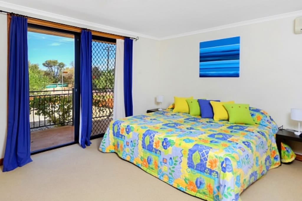 Large bedrooms with King beds