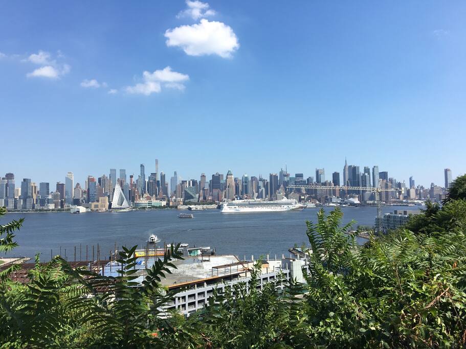 NYC Skyline View