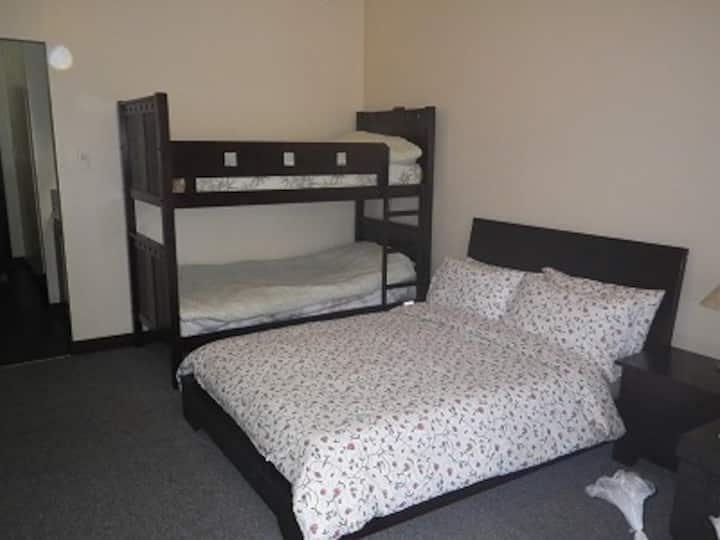 Kitanda maradufu na kitanda cha ghorofa