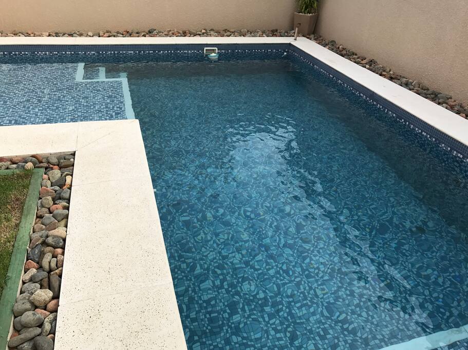 Piscina com hidromassagem, 1,40 de profundidade