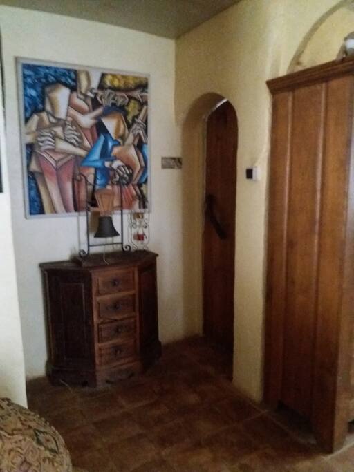 La puerta de la dormitorio
