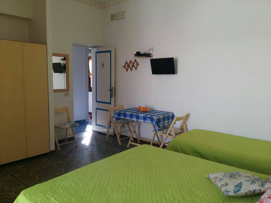 Studio Flat 1