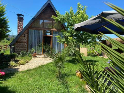 Tenora  1  cabin bungalow detached with pool