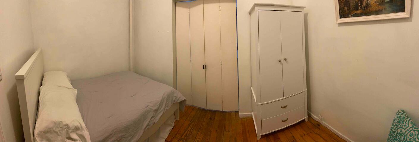 Beautiful Queens Brownstone! – 5BR gallery image 5