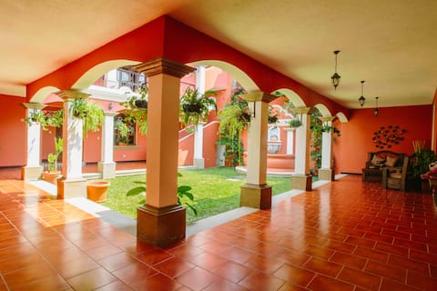 Beautiful and spacious house in Antigua Guatemala