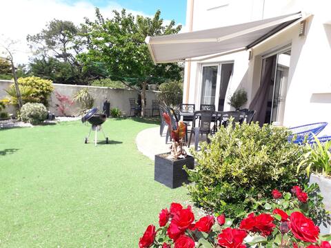 Nid de la sauzaie 150m2: 6chb/3sdb, 200m from the beaches