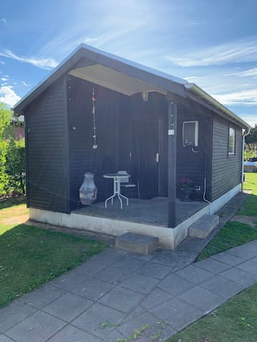 Nice annex with bath and toilet