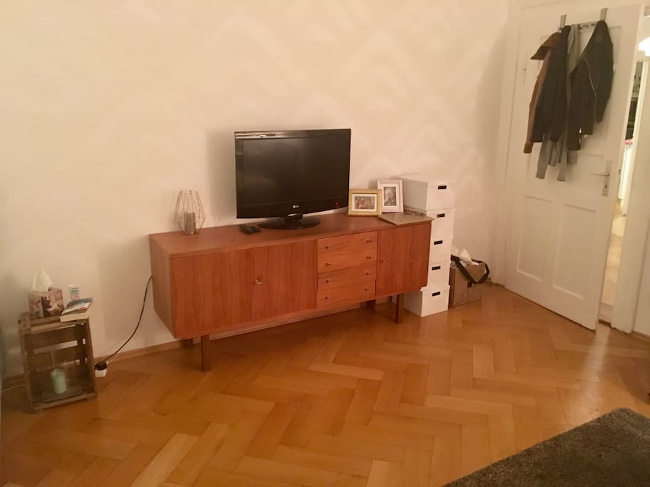 TV with Netflix