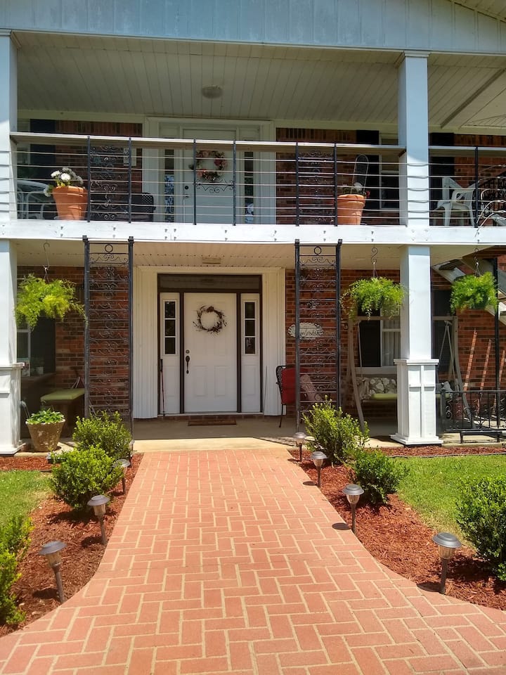 Kuttawa Vacation Rentals & Homes Kentucky, United States Airbnb