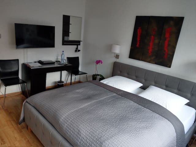 Airbnb Hamburg Vacation Rentals Places To Stay Hamburg