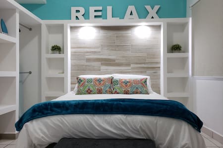 ★ Private Apt in Downtown Cabo | 5 min to BEACH ★