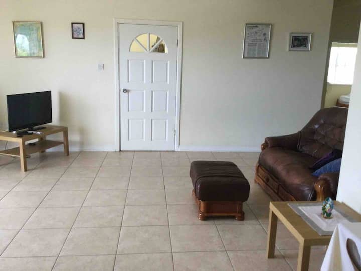 Beautiful Caribbean Apt. Sea Views. 2mins To Beach - Granada
