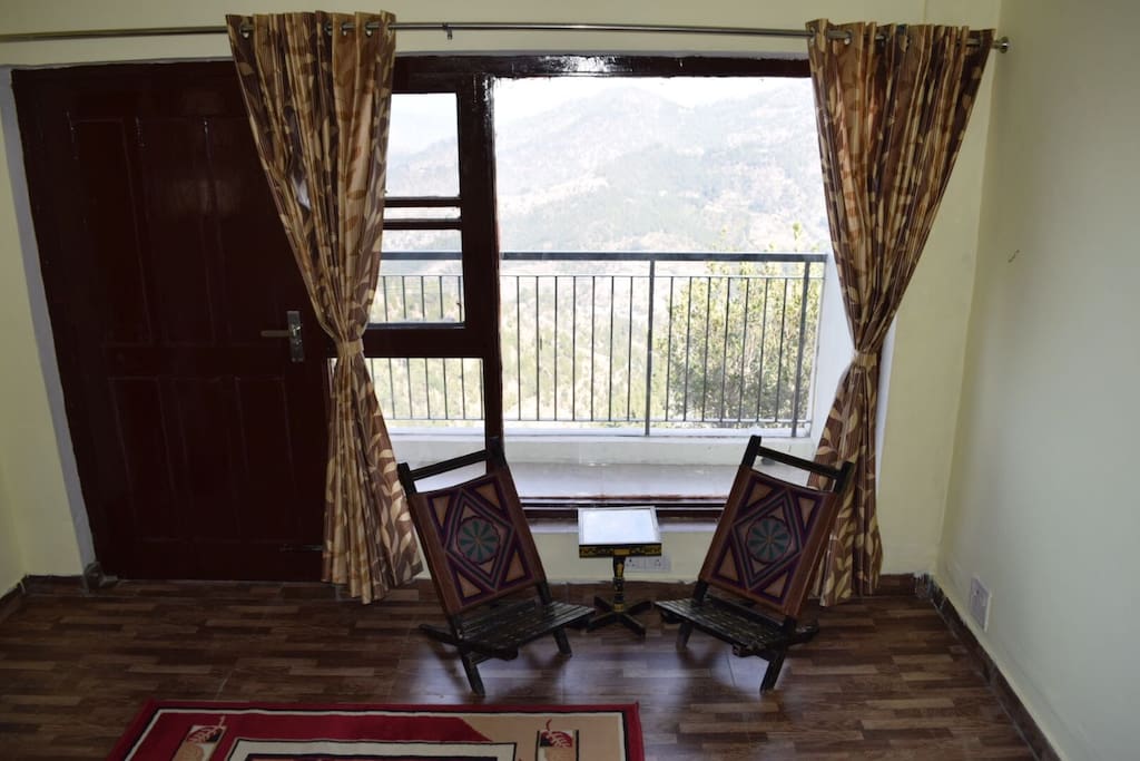 bed room with balcony
