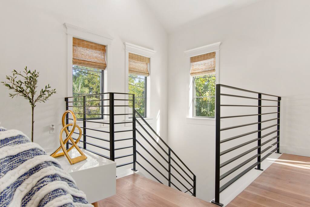 Hendricks House.  Simple luxury.