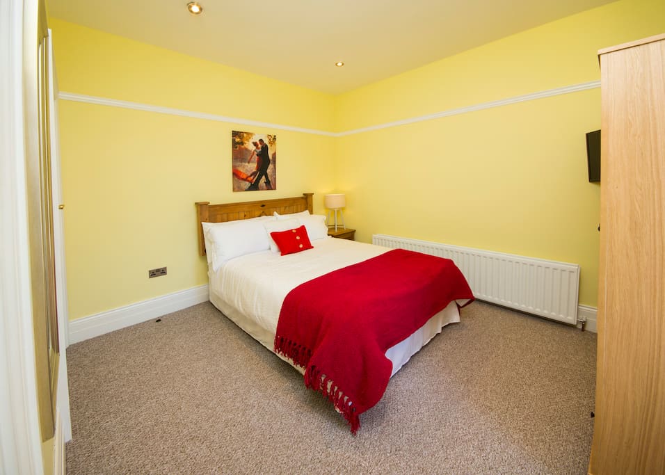 Double Bedroom 1