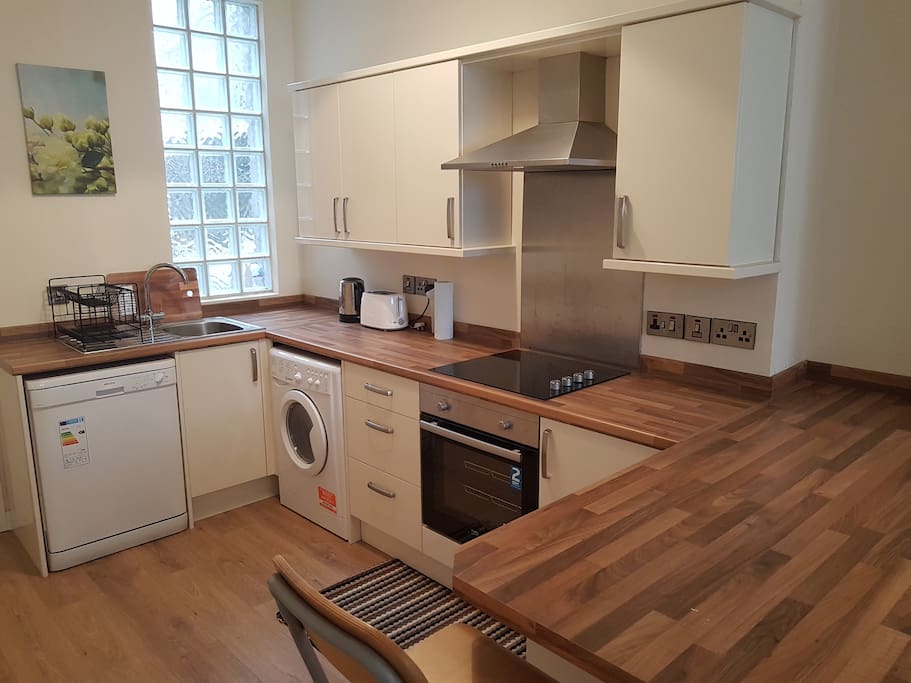Fully Equipped Kitchen Downstairs