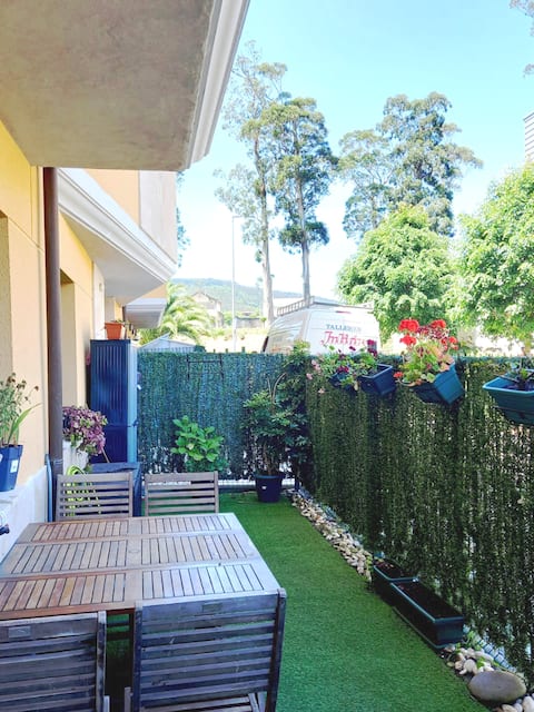 Castromar. Apartment with a pool