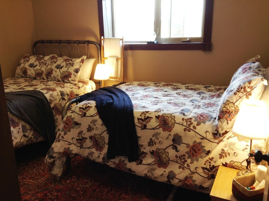 Wolf Pack Room - 2 Double Beds