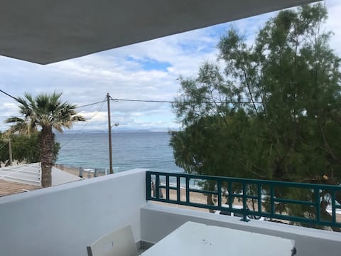 Agia Fotia Beach Seafront First Floor Apartment