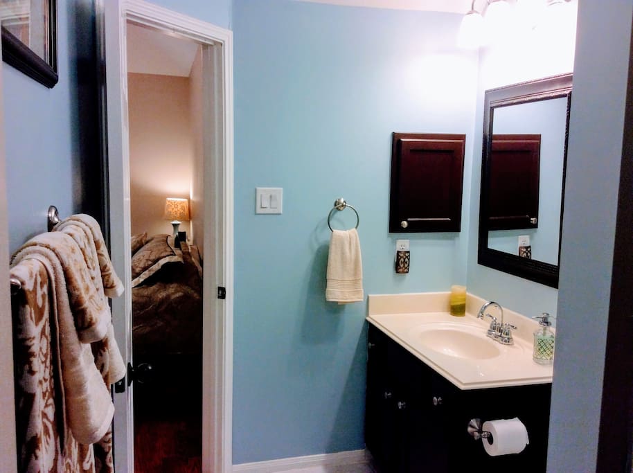 Clean Private Bathroom!