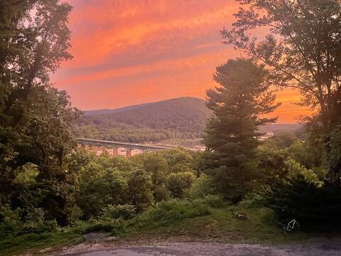 WATER VIEW River Home for Rent 1 hour from Dc