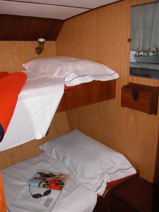 2 Rooms with bunk beds