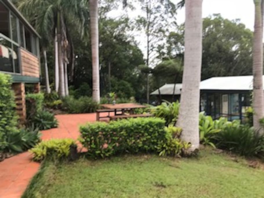 Garden Dining