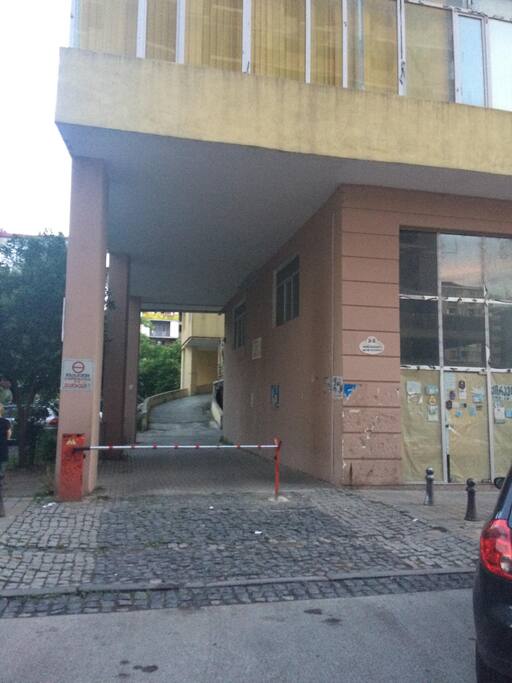 Entrance from the street