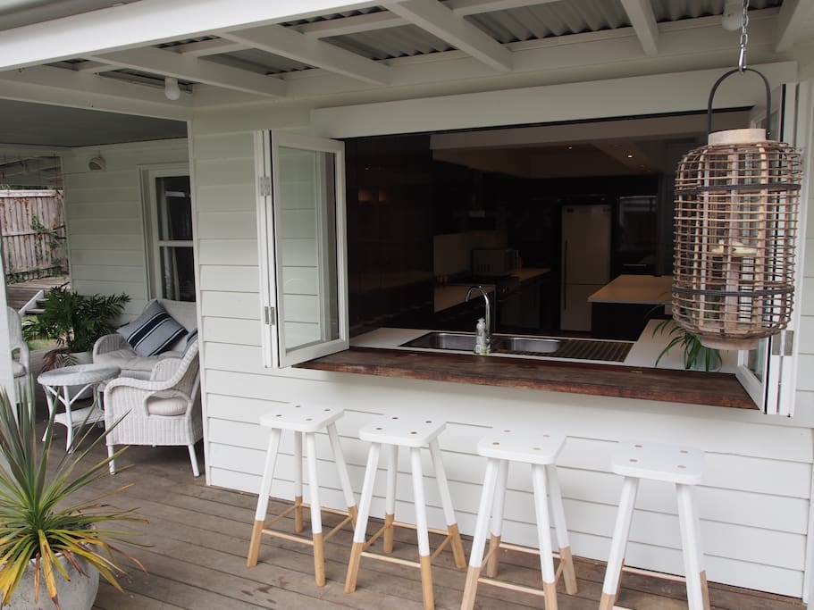 Breakfast Bar
