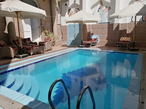 VILLA LOSTRIS SEKHMET APARTMENT