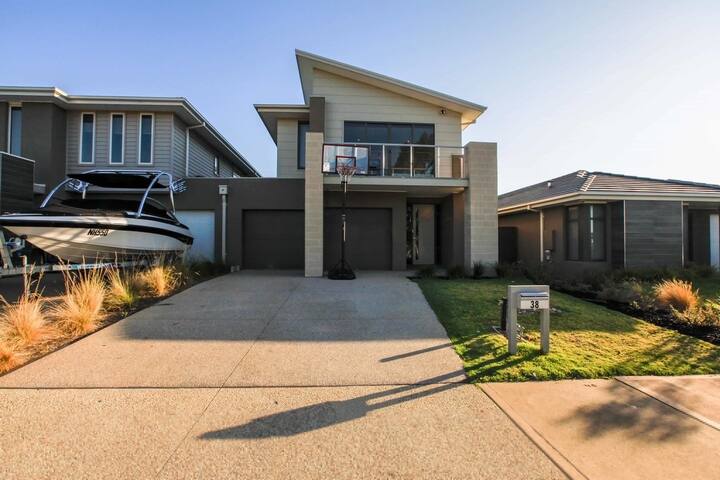 Seahaven Delight gallery image 3