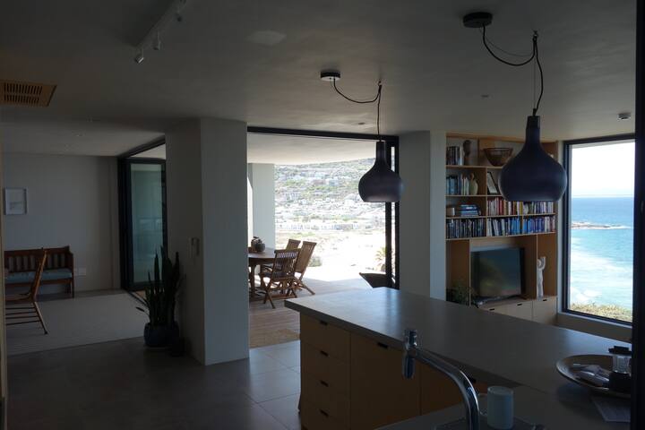 Modern home with breathtaking ocean views gallery image 3