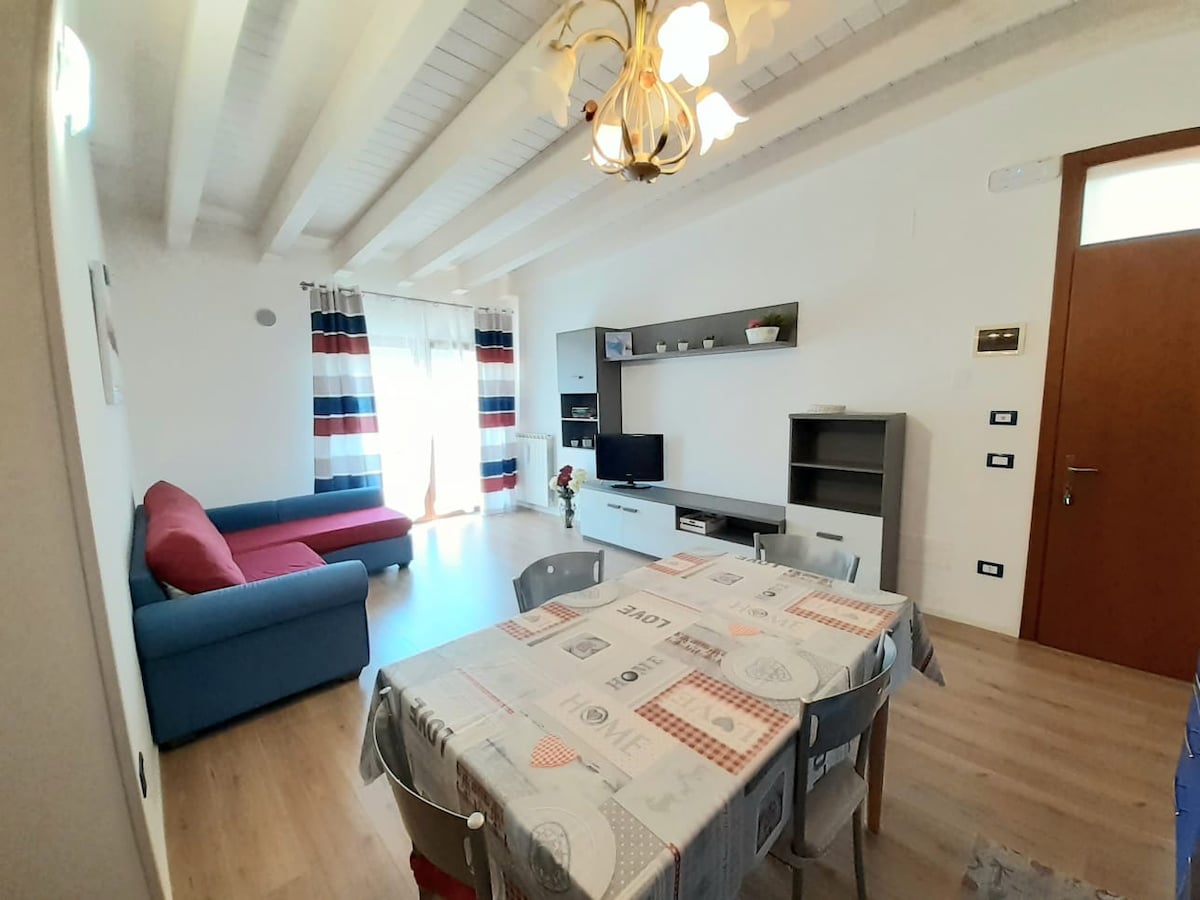 Annonce Airbnb populaire: "FIORE" Apartment à Caorle