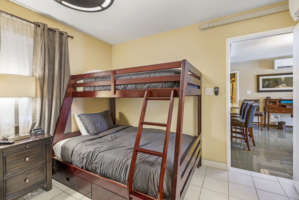 Room sleeps up to 6 guests