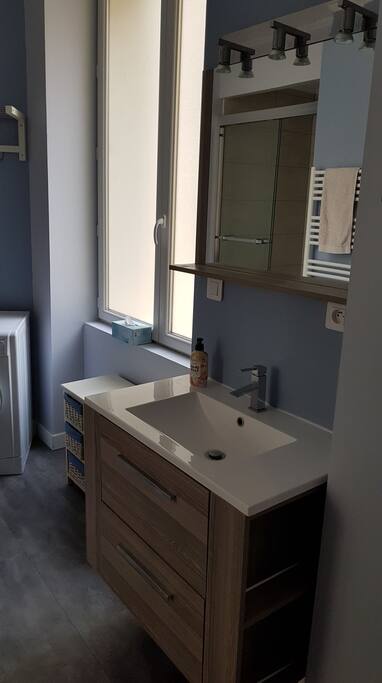 Salle De Bain