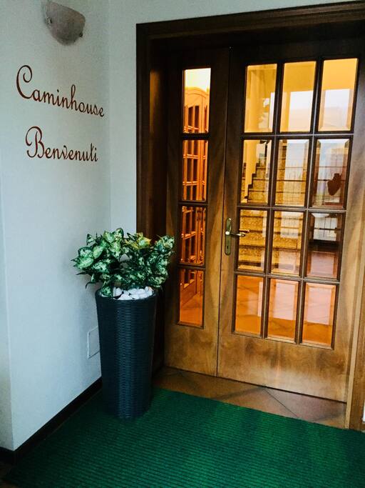 Entrata Caminhouse