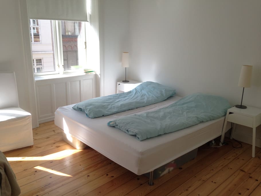 Bedroom 1: the biggest bedroom, double bed (180x200 cm box-bed) plus one Babybed/Baby crib.