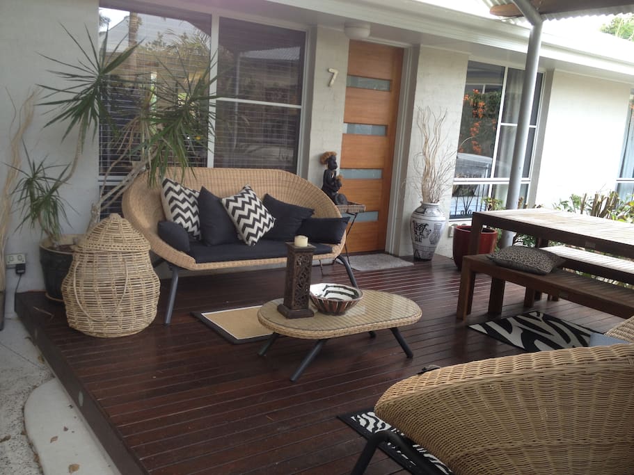 Sunny front deck for your breakie and morning paper
