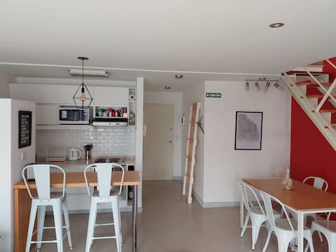 Top performing Airbnb: Beautiful duplex full of air and light in Villa Crespo in Villa Crespo